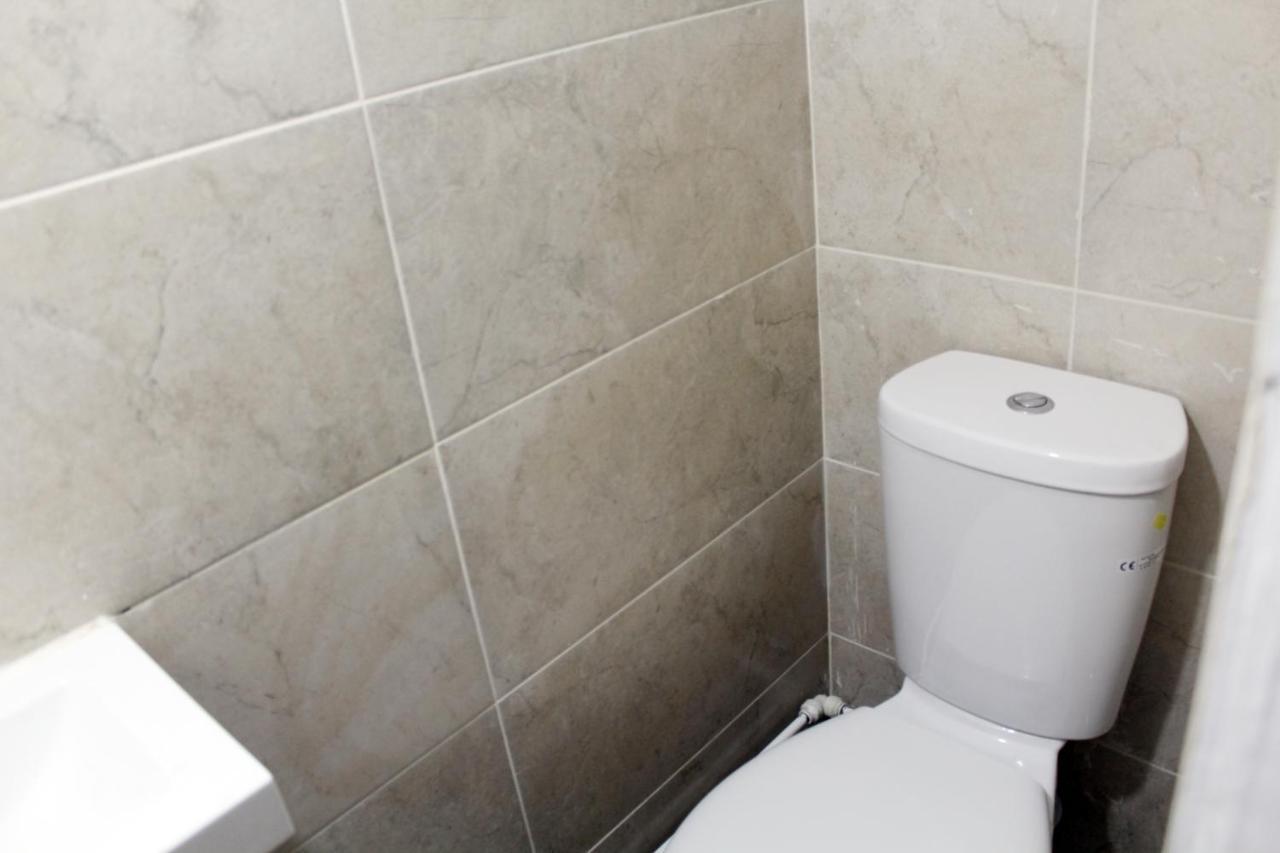 Cozy Rooms Or Apartment In London Townhouse Fast Links To Central Zewnętrze zdjęcie
