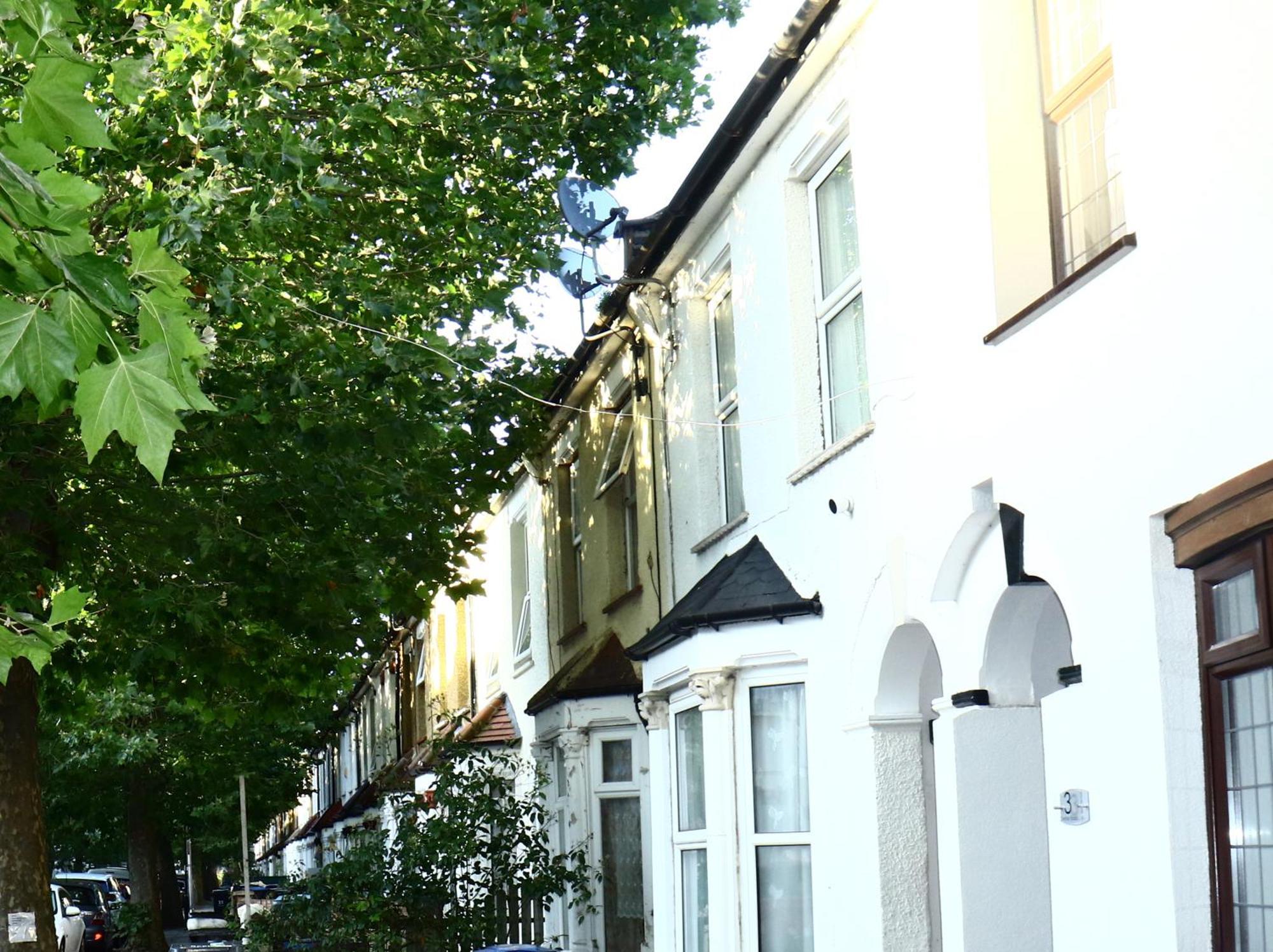 Cozy Rooms Or Apartment In London Townhouse Fast Links To Central Zewnętrze zdjęcie
